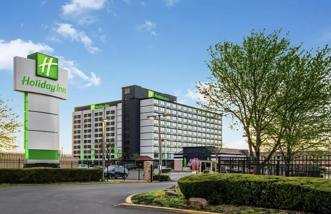 Holiday Inn Newark International Airport-1